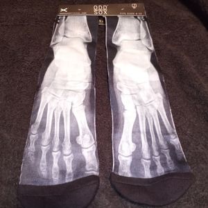 Skeleton socks